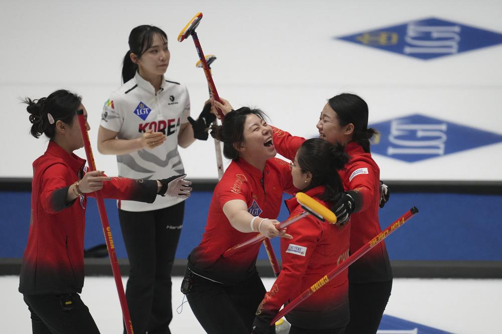 瀚森遭围剿 瀚森遭围剿